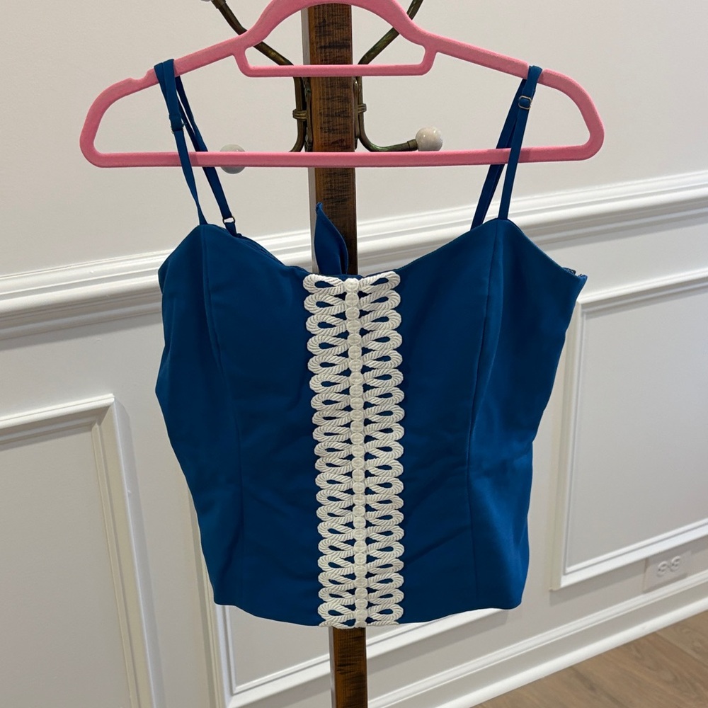 Lilly Pulitzer Blue Shelli Top with White Detailing size 16